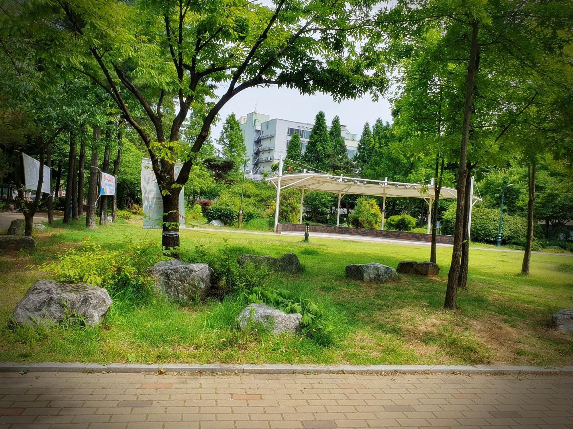 Bluebird Hotel Incheon Buitenkant foto